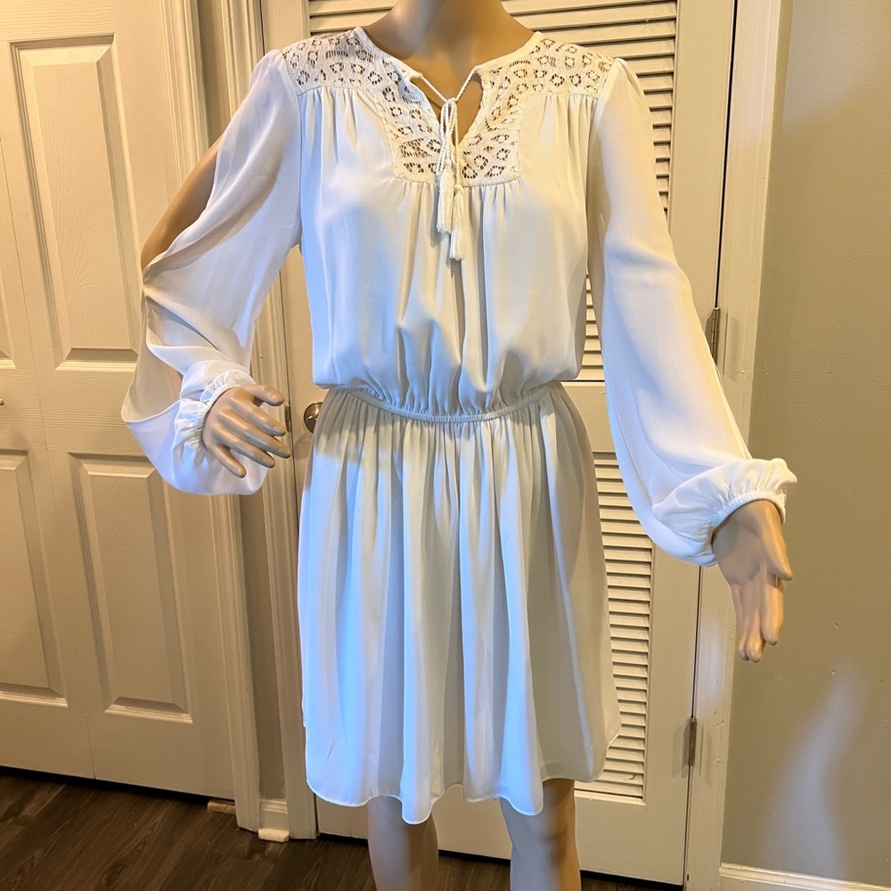 White House Black Market Women’s Dress Size 4 (Small)little stretchy